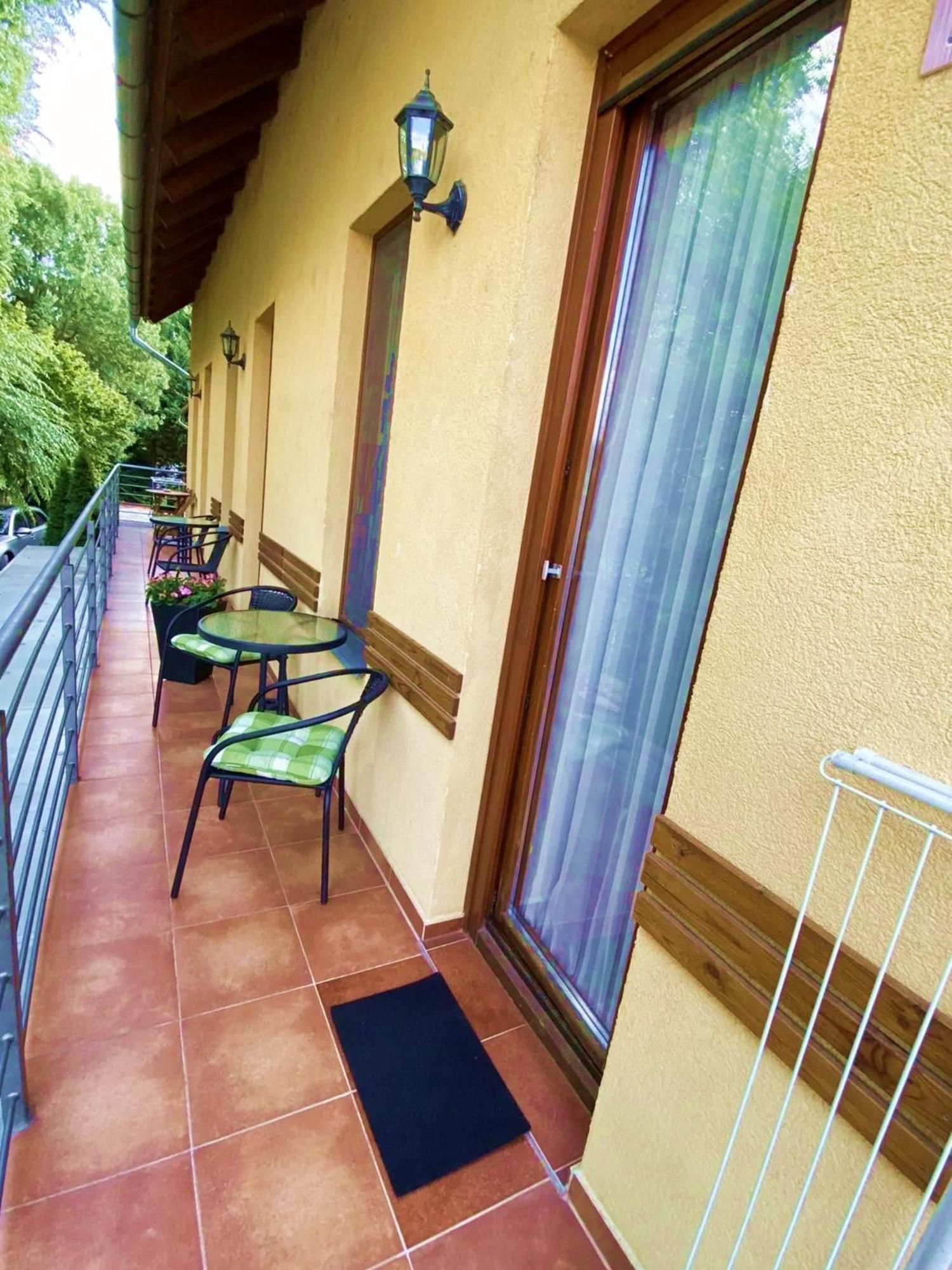 Bambusz Apartman Gyula Exteriér fotografie