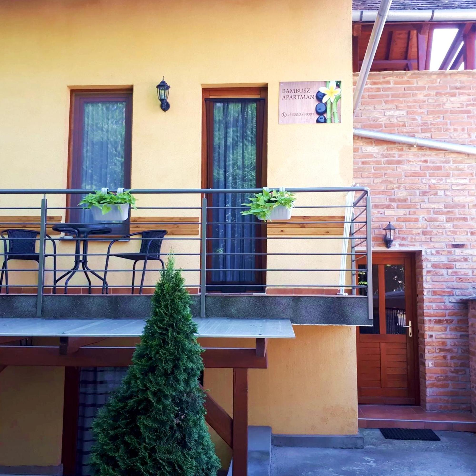 Bambusz Apartman Gyula Exteriér fotografie